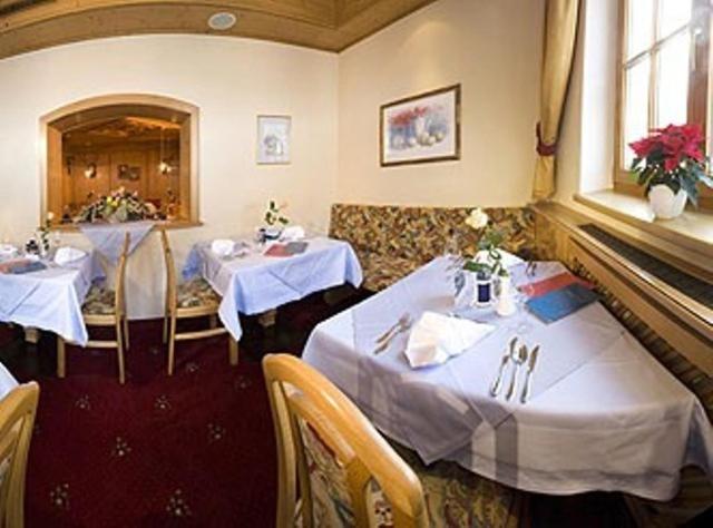 אישגל Hotel Persura מראה חיצוני תמונה