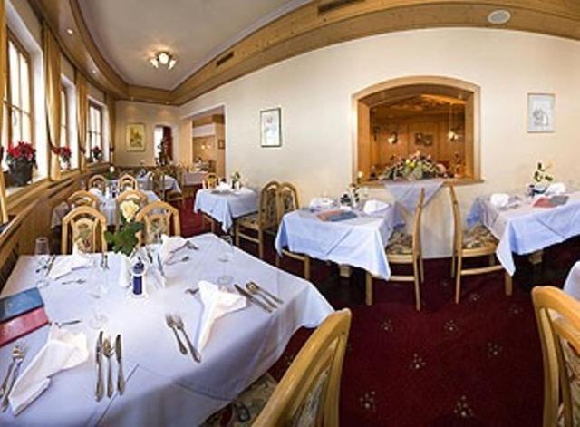 אישגל Hotel Persura מראה חיצוני תמונה